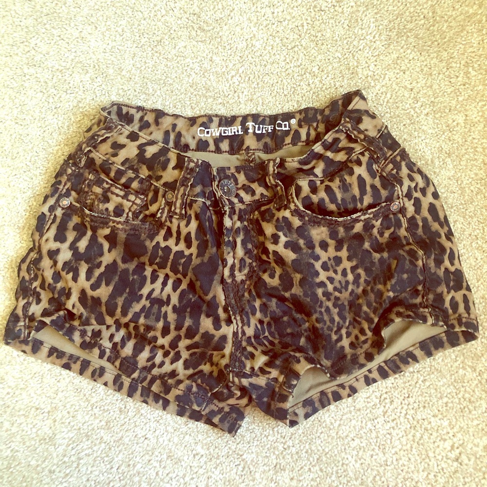 Leopard shorts